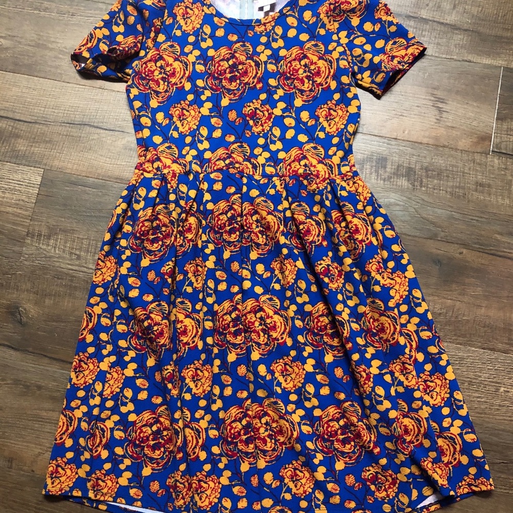 LuLaRoe Amelia Dress